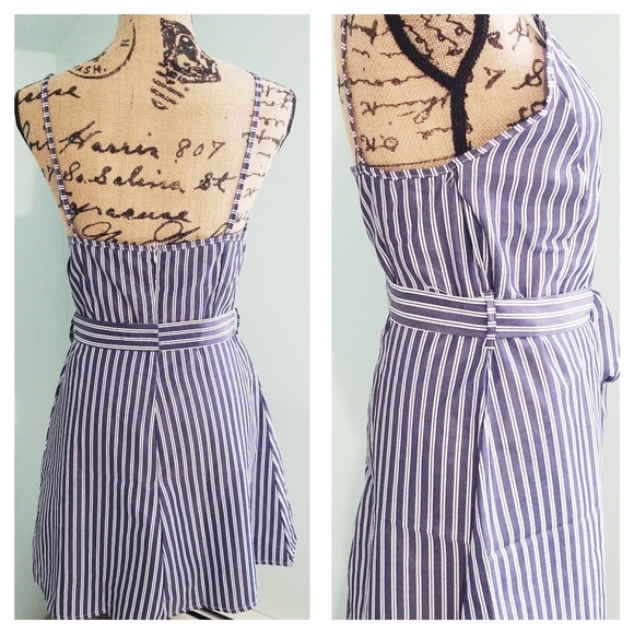 Sexy V-Neck Wrap Mini Dress - Picture 3 of 3